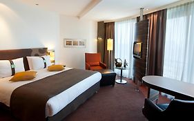 Holiday Inn Almaty By Ihg